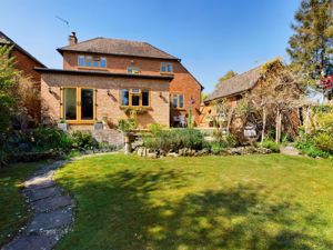 Rear elevation - click for photo gallery